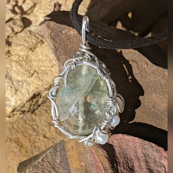 Hand Crafted 925 Sterling Silver Pendant Necklace Faceted Green Fluorite Gem - Picture 9 of 16